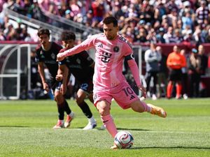 Colorado Vs Inter Miami: Brace Messi Menangkan Vice City 3-2