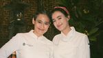 Mawar Eva Tampil Jadi Chef, Pesonanya di Dapur Bikin Salfok!