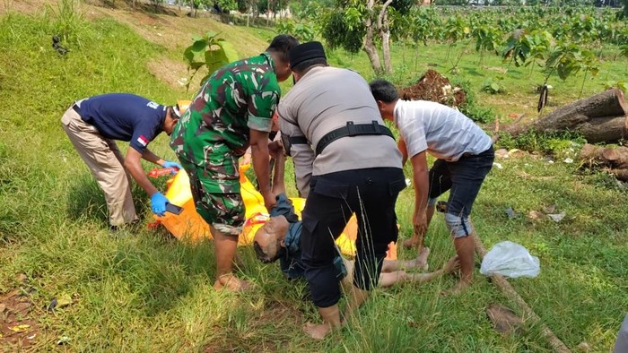 Mayat pria ditemukan bocah di Pakansari Bogor