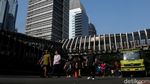Saat Truk Mogok di Tengah CFD Jakarta