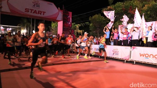 Sebanyak 11 ribu peserta mengikuti ajang Kemala Run 2026 di Jalan Bypass Ida Bagus Mantra, Gianyar, Bali, Minggu (19/4/2026). (Foto: Aryo Mahendro/detikBali)
