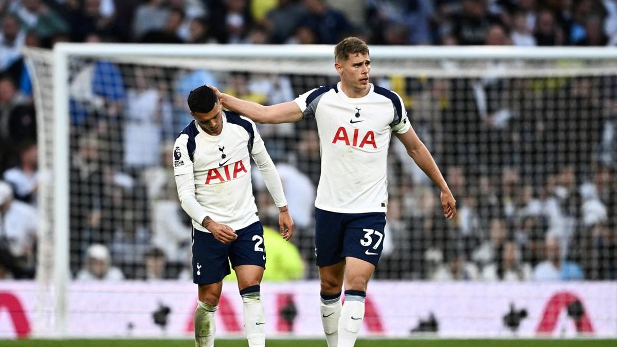 Tottenham Hotspur lagi-lagi gagal menang! (REUTERS/Dylan Martinez)