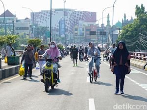 Warga Padati CFD Margonda, Jalan Jadi Ruang Rekreasi
