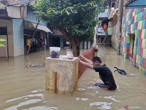 20 RT di Jaktim Kebanjiran Pagi Ini, Paling Parah di Bidara Cina