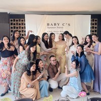 Tak terasa usia kehamilan Chelsea Islan kini sudah memasuki trimester ketiga. Jelang persalinan, istri Rob Clinton itu menggelar acara baby shower bertajuk Baby C’s Summer Soiree. Foto: Instagram/@chelseaislan