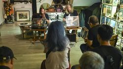 Dari Vinil hingga Kaset, Groove Story Hidupkan Budaya Musik Analog