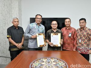 Bank NTB Syariah Perkuat Digitalisasi Keuangan dengan Pemkab Lombok Tengah
