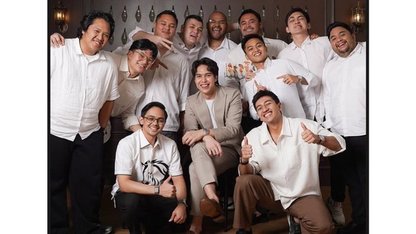 EL Rumi Makan Malam Bareng Groomsmen Jelang Nikah, Ucapkan Ini