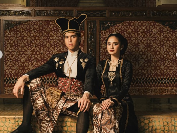 El Rumi dan Syifa Hadju