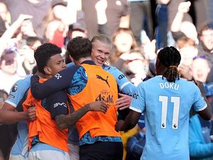 Man City Bungkam Arsenal 2-1, Persaingan Gelar EPL Memanas!
