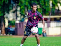 Karier Fadly Alberto: Dari Rumah Tripleks ke Timnas Indonesia