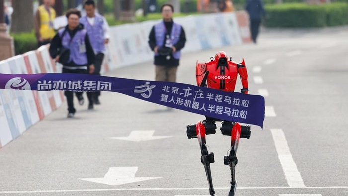 Half Marathon Robot China