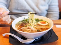 Ramen Halal atau Haram? Kenali 5 Titik Kritisnya Sebelum Makan