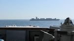 Kapal Kargo Iran Dilumpuhkan Kapal Perang AS di Teluk Oman