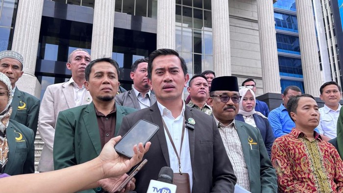 Ketua Umum PBB, Gugum Ridho Putra di Mahkamah Konstitusi