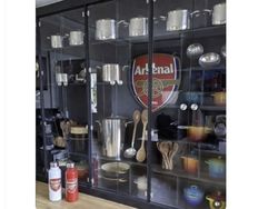Meme Menohok! Air Mata Arsenal Jadi Minuman Usai Kalah dari City