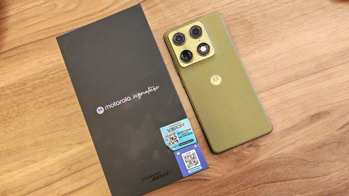 Motorola Signature: HP Rp 11 Jutaan, Kamera Canggih Sampai Warna Pantone