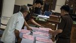 Potret Dua Bos Sritex Dituntut 16 Tahun Penjara di Kasus Kredit