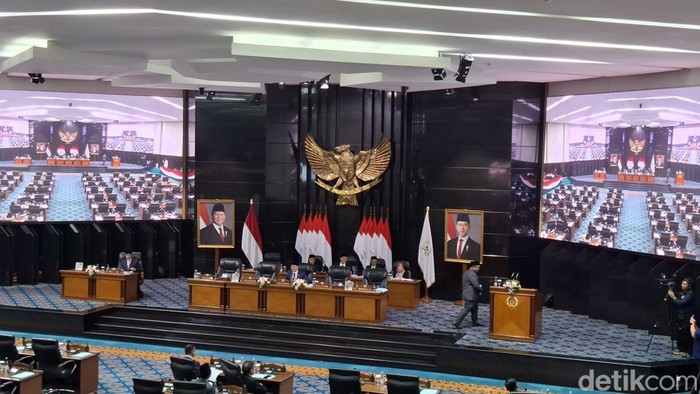 Rapat paripurna di DPRD DKI Jakarta. (Brigitta/detikcom)