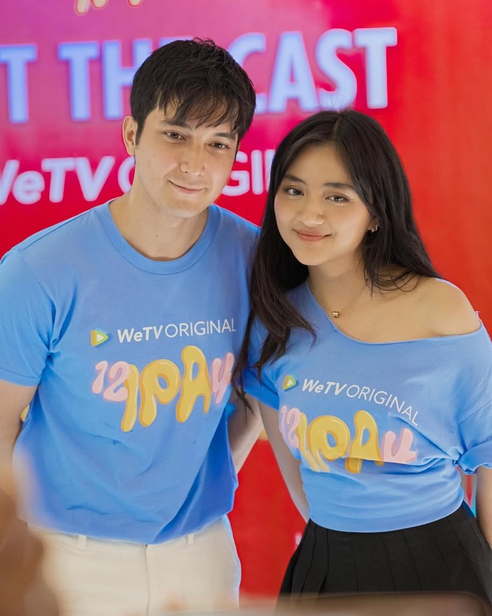 WeTV Indonesia umumkan produksi serial remaja 12 IPA 4, adaptasi viral dari TikTok. Diperankan bintang muda, siap hadirkan kenangan SMA yang tak terlupakan.