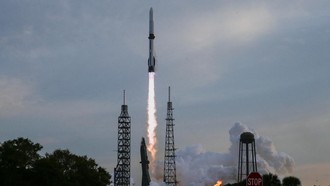 Kegagalan Fatal Roket Kebanggaan Jeff Bezos Berbuntut Panjang