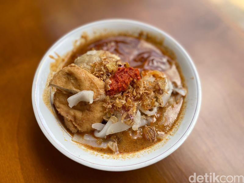 Susia Garden: Adem! Makan Bakso Cirawang di Tengah Kebun 'Tersembunyi' di Jaksel Susia Garden: Adem! Makan Bakso Cirawang di Tengah Kebun 'Tersembunyi' di Jaksel