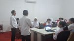 Momen Wamendikdasmen Tengok Hari Pertama TKA SD di SDN Rawabuntu 03 Tangsel
