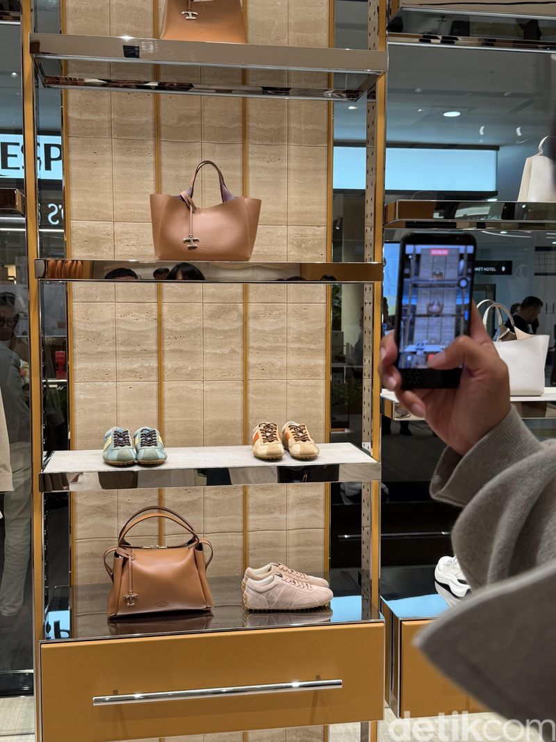 Tod's Buka Butik Perdana di Indonesia, Hadirkan Craftsmanship Khas Italia