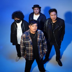 +Vibes Debut Lewat Bebs, Tebarkan Positive Vibes ke Skena Musik