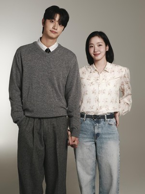 Kim Go Eun-Kim Jae Won Excited Sajikan Yumis Cells 3 Buat Fans