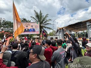 Aksi 21 April di Kaltim: Sambutan Kawat Berduri hingga Sederet Tuntutan