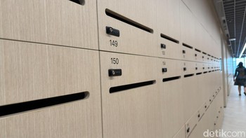 Apple Developer Institute menyediakan locker yang bisa digunakan penggunjung. Foto: Adi FR/detikINET