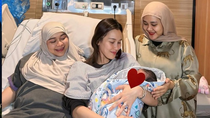 Ayu Ting Ting