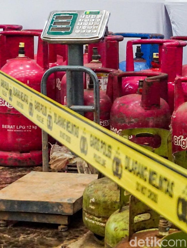 Bareskrim Bongkar Mafia BBM, Kerugian Capai Rp 243 M