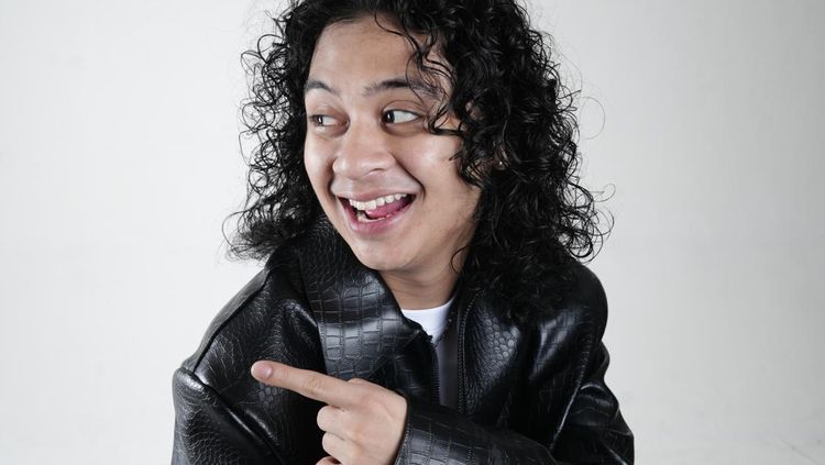 Bastian Steel Rilis Lagu Pop Romantis, Awas Tergila-gila!