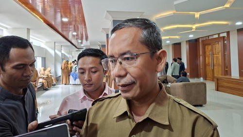 Direktur RSUD NTB yang baru, Asrul Sani ditemui di Mataram, Selasa (21/4/2026). (Foto: Ahmad Viqi/detikBali).