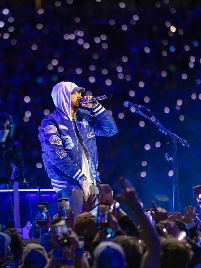 18 Tahun Eminem Bebas dari Alkohol dan Obat-obatan!