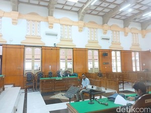 Eks Kabag Pemkab Madina Didakwa Korupsi, Bikin Laporan Fiktif Rp 385 Juta