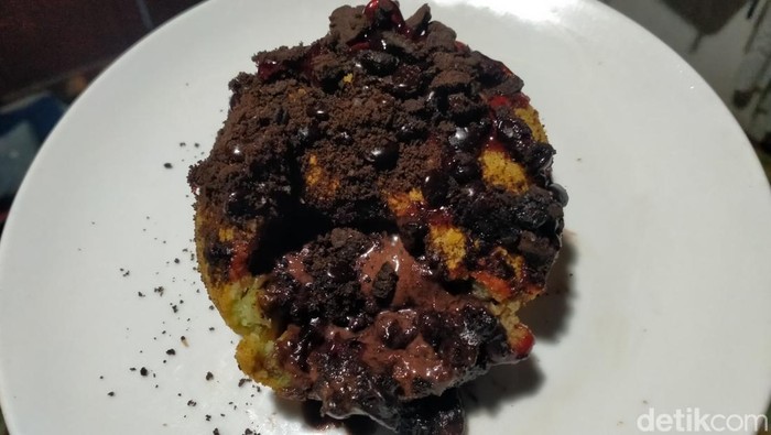 Dessert Unik Ice Cream Goreng di Binjai, Panas di Luar-Dingin di Dalam