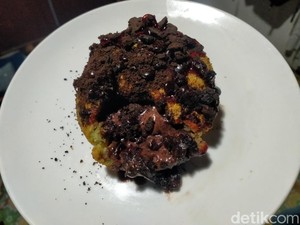Dessert Unik Ice Cream Goreng di Binjai, Panas di Luar-Dingin di Dalam