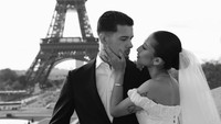 Ia juga bicara soal foto pre-wedding dengan Justin Hubner di Paris. Foto: Instagram/@jennifercoppenreal