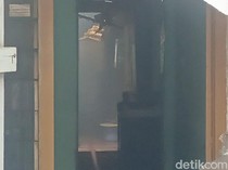 4 Rumah di Gang Sempit Kupang Segunting Surabaya Terbakar Hebat