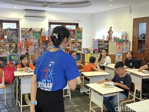 Semangat Kartini Masa Kini: Perempuan Ini Pilih Resign demi Edukasi HAM di Bali