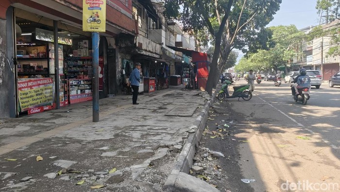 Kondisi Cicadas Market usai sejumlah lapak PKL dibongkar Pemkot Bandung.