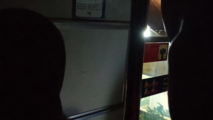 KRL mati di perlintasan Stasiun Kebayoran dan Pondok Ranji, Selasa (21/4/2026).