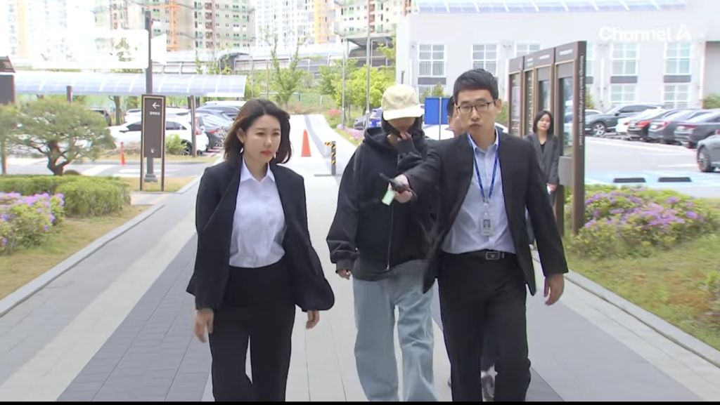 Video: Nana Eks After School Beri Kesaksian di Sidang PerdanA Perampokan Rumahnya