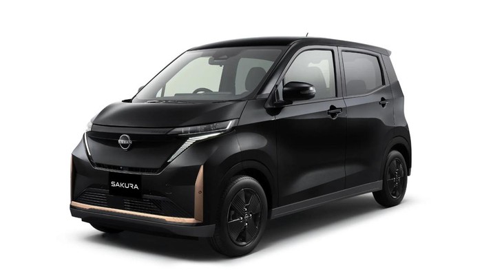 Lihat Lebih Dekat Nissan Sakura Terbaru