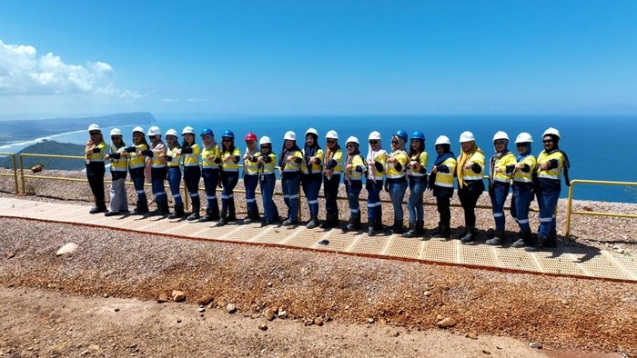 Para perempuan di PT BSI Banyuwangi