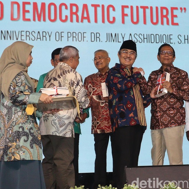 Peluncuran Buku 70 Tahun Jimly Asshiddiqie