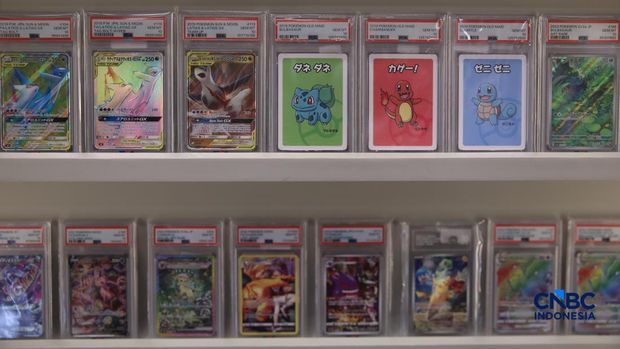 Penjualan kartu Pokemon pada toko ONcards di Mal Agora, Jakarta, Selasa (21/4/2026). (CNBC Indonesia/Faisal Rahman)